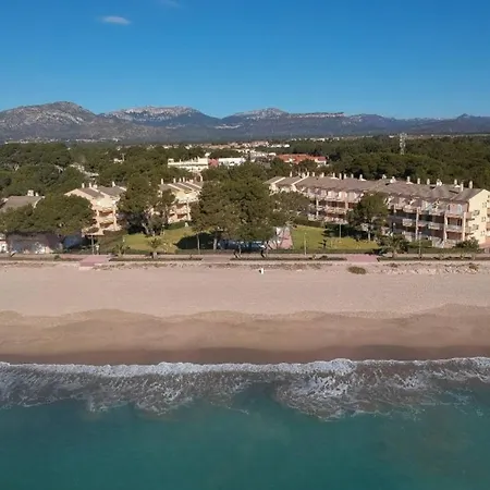 דירה Frente Al Mar, Piscina, Playa Tranquila *